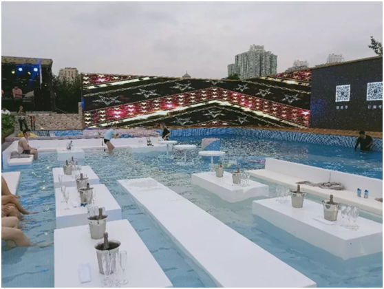 無氯游泳池系統(tǒng)，無氯游泳池，露天無氯游泳池