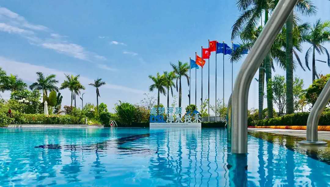 如何選擇一款好的泳池水處理設(shè)備？