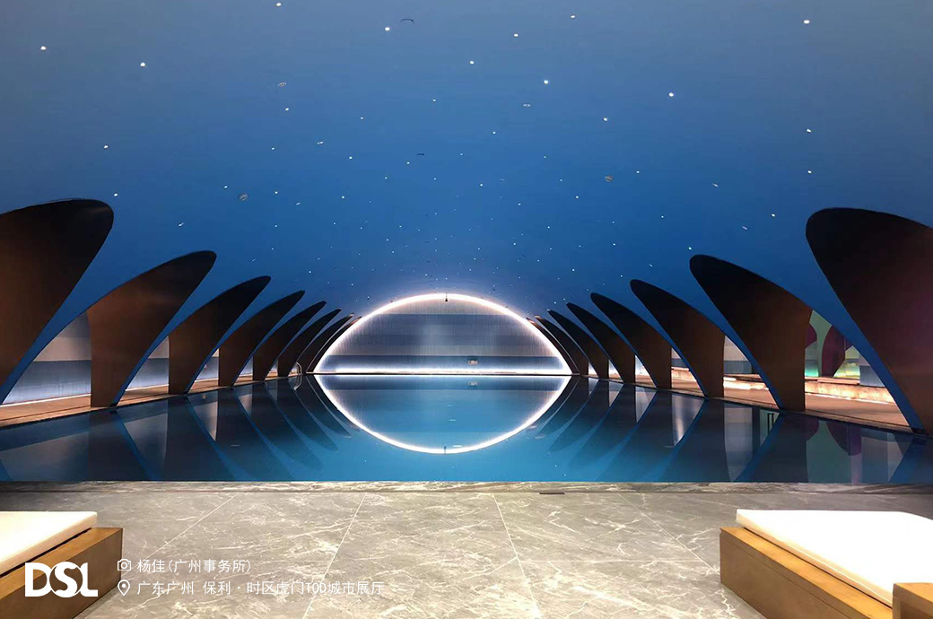 溫泉度假酒，露天泳池