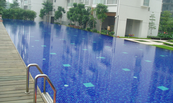 夏日清涼解暑圣地，游泳館游泳池水到底有多臟？