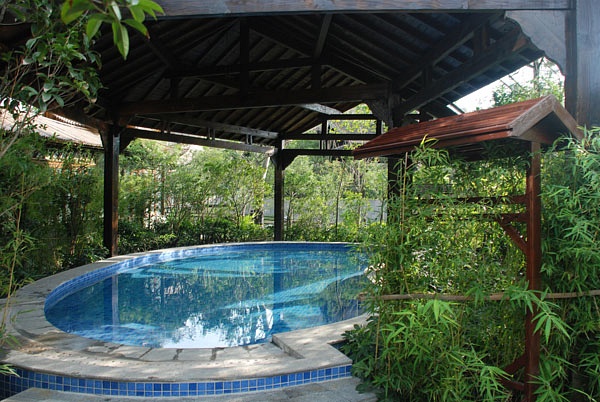 如何讓溫泉水療保持恒溫？