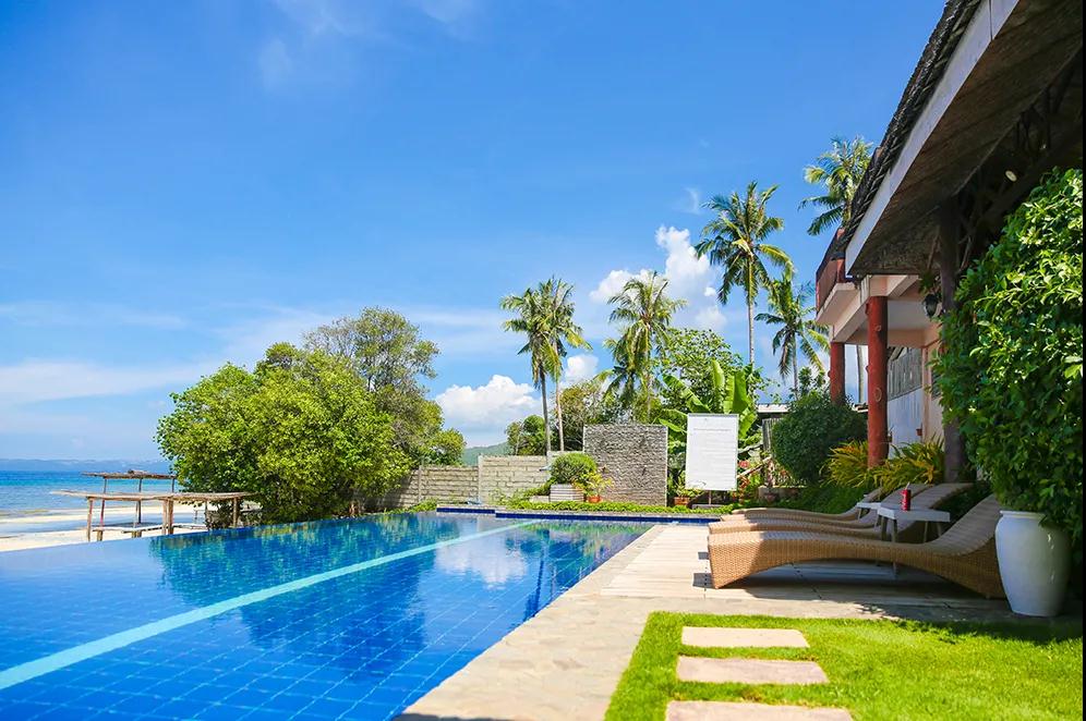 別墅庭院游泳池怎么設(shè)計效果好？