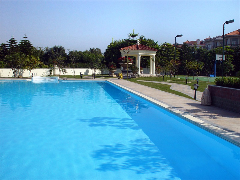 別墅游泳池設(shè)備選購(gòu)指南，打造健康安心水域！