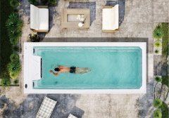 <b>帶按摩功能的別墅游泳池怎么設(shè)計(jì)？提升奢華體驗(yàn)的細(xì)節(jié)技巧！</b>