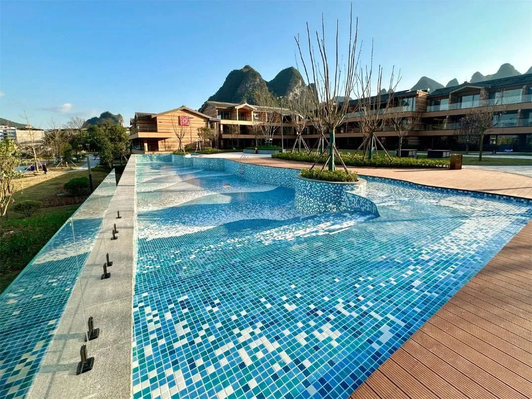 <b>游泳池水處理藥劑代理招商，搶占市場(chǎng)先機(jī)！</b>